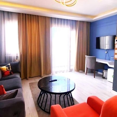 Taksim Leon'S Hotel Istanbul Exterior foto