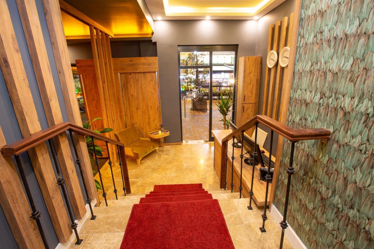 Taksim Leon'S Hotel Istanbul Exterior foto