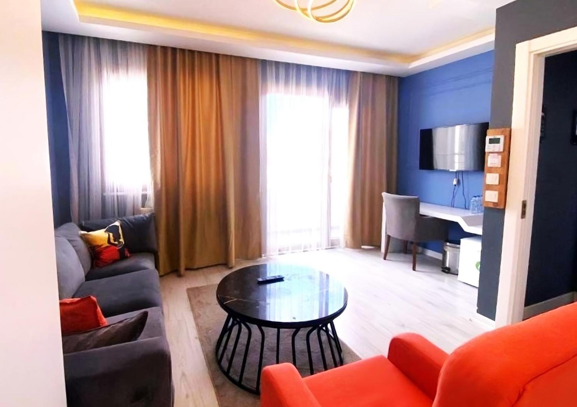 Taksim Leon'S Hotel Istanbul Exterior foto