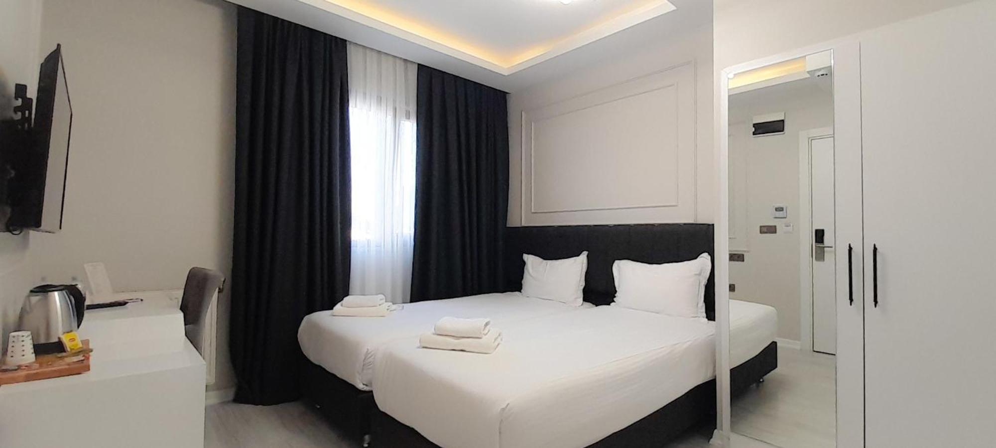 Taksim Leon'S Hotel Istanbul Exterior foto